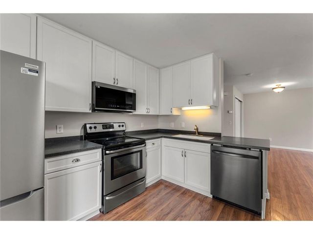 14720 Excelsior Lane #28, Apple Valley, MN 55124