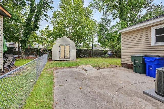 1425 Shadywood RD, Norfolk, VA 23513
