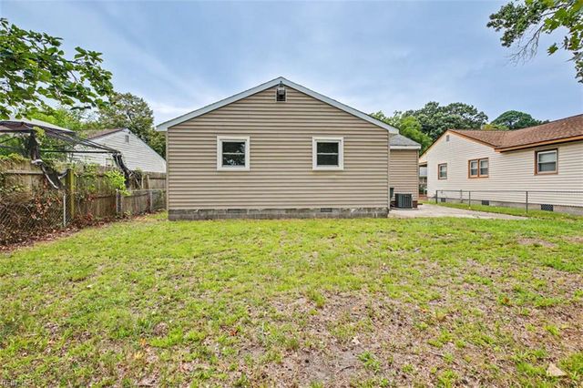1425 Shadywood RD, Norfolk, VA 23513