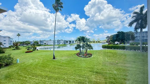 2728 N Garden Dr Drive N 214, Lake Worth Beach, FL 33461