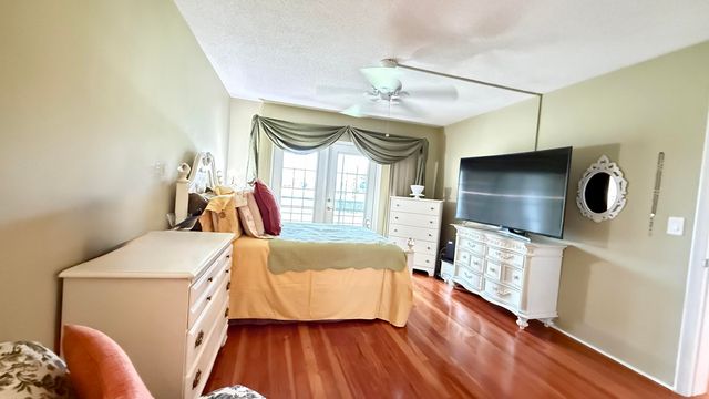 2728 N Garden Dr Drive N 214, Lake Worth Beach, FL 33461
