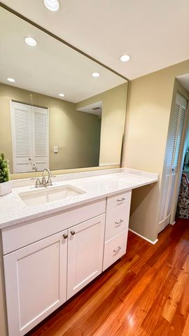 2728 N Garden Dr Drive N 214, Lake Worth Beach, FL 33461