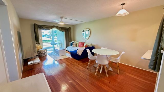 2728 N Garden Dr Drive N 214, Lake Worth Beach, FL 33461