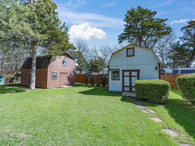 1029 Cedar Trail Drive, Cedar Hill, TX 75104