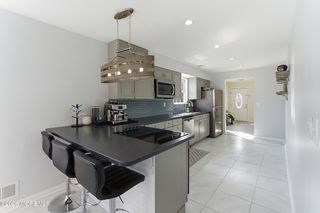 335 Park Avenue, Union Beach, NJ 07735