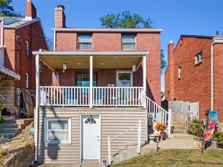 661 Dunster St, Brookline, PA 15226