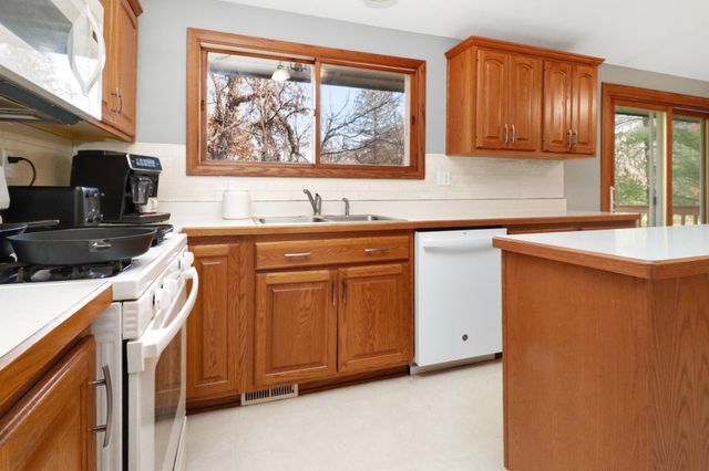 601 1st Street S, Buffalo, MN 55313