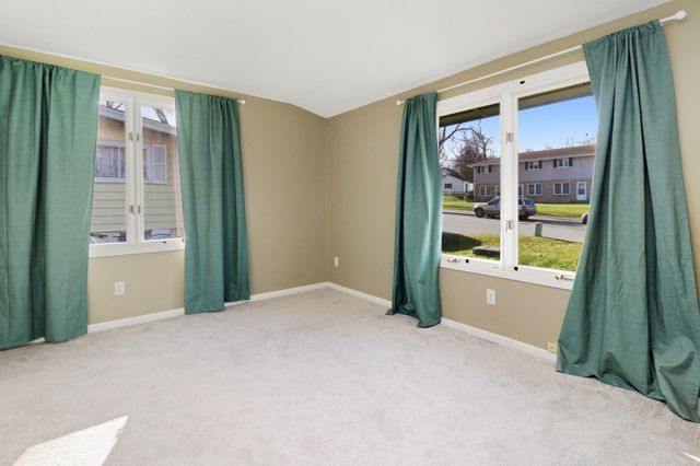 601 1st Street S, Buffalo, MN 55313