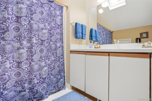 20435 Villa Grande Circle 54, Clinton Charter Township, MI 48038