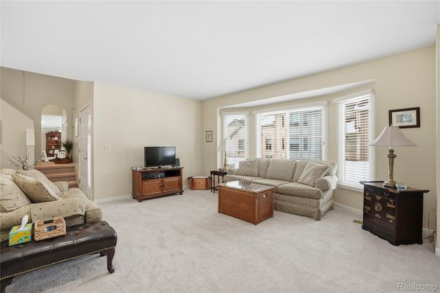 20435 Villa Grande Circle 54, Clinton Charter Township, MI 48038