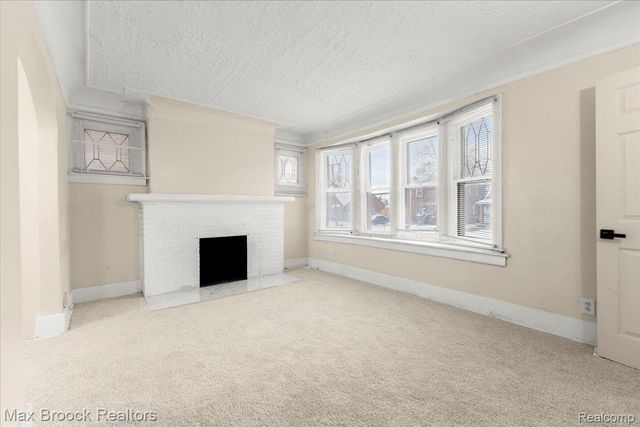 17180 Kentucky Street, Detroit, MI 48221