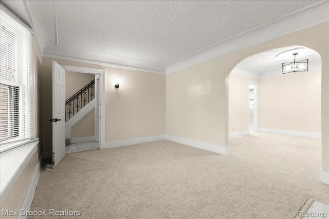 17180 Kentucky Street, Detroit, MI 48221
