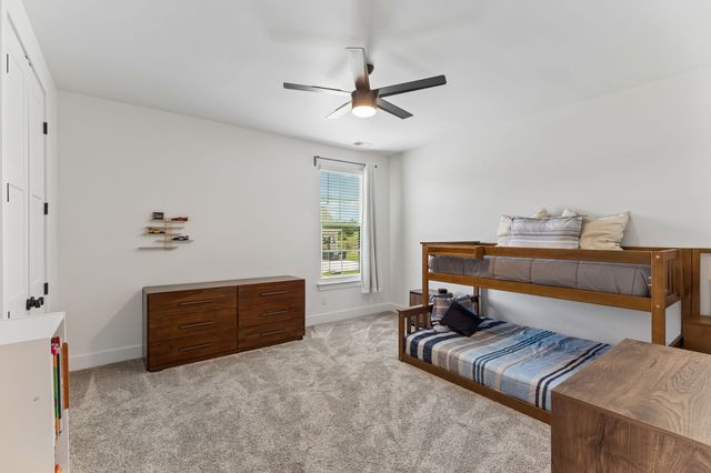 1495 Jacobs Rd, Columbia, TN 38401
