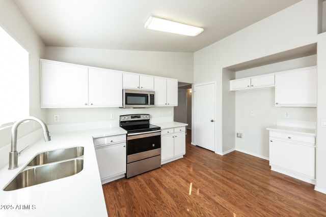 16909 N 157TH Avenue, Surprise, AZ 85374