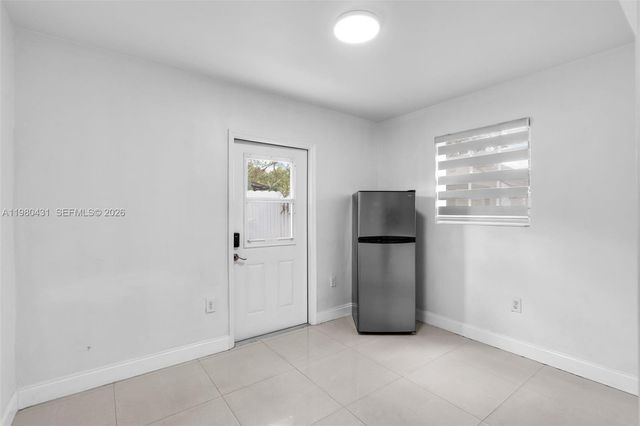 1210 N 71st Avenue, Hollywood, FL 33024
