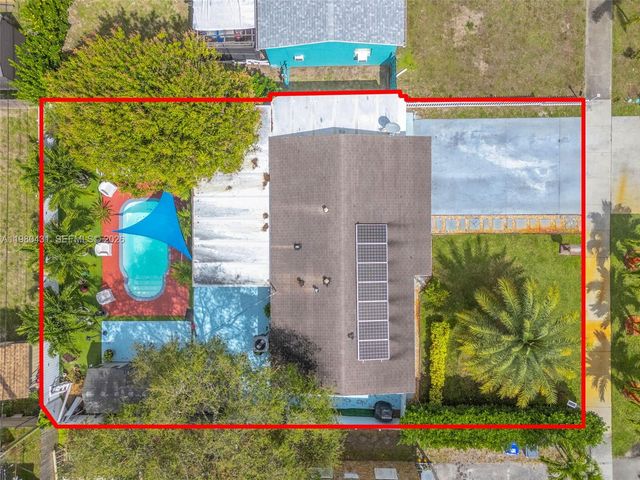 1210 N 71st Avenue, Hollywood, FL 33024