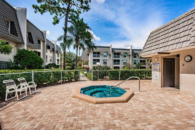 8765 BARDMOOR BOULEVARD 306, Seminole, FL 33777