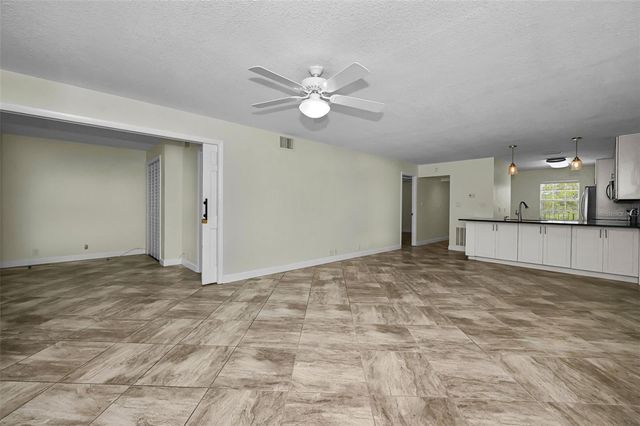 8765 BARDMOOR BOULEVARD 306, Seminole, FL 33777