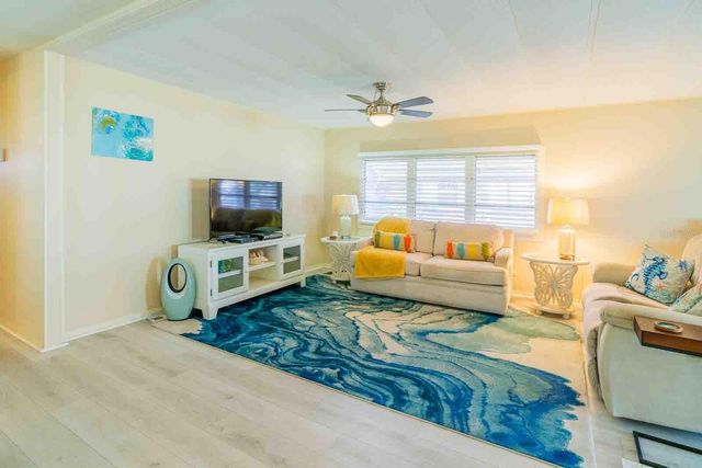 18675 US HIGHWAY 19 N 357, Clearwater, FL 33764