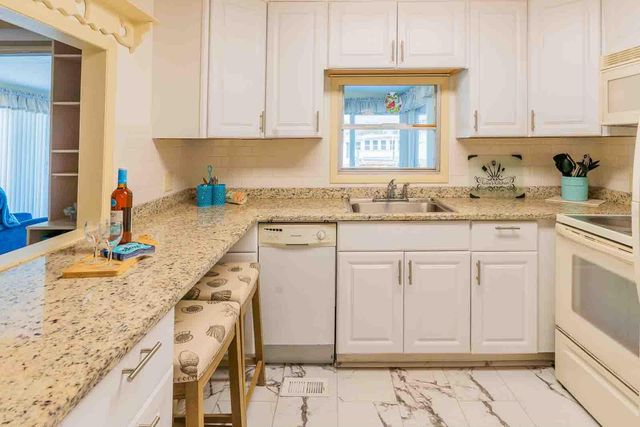 18675 US HIGHWAY 19 N 357, Clearwater, FL 33764