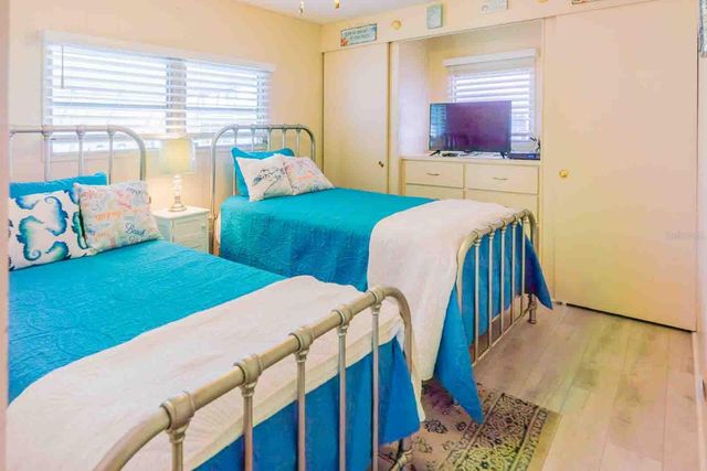 18675 US HIGHWAY 19 N 357, Clearwater, FL 33764