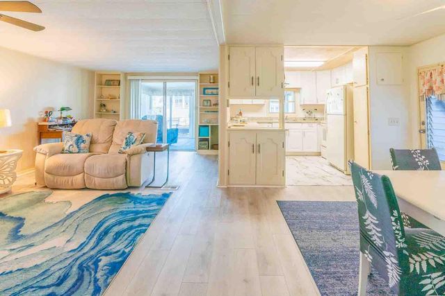 18675 US HIGHWAY 19 N 357, Clearwater, FL 33764