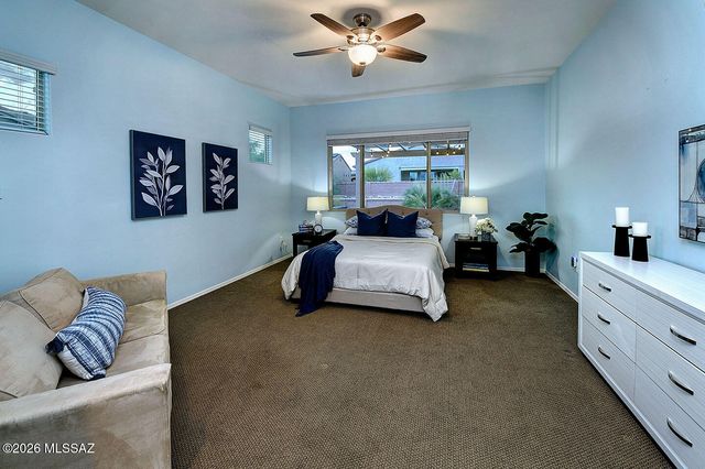 2496 W Music Mountains Drive, Green Valley, AZ 85622