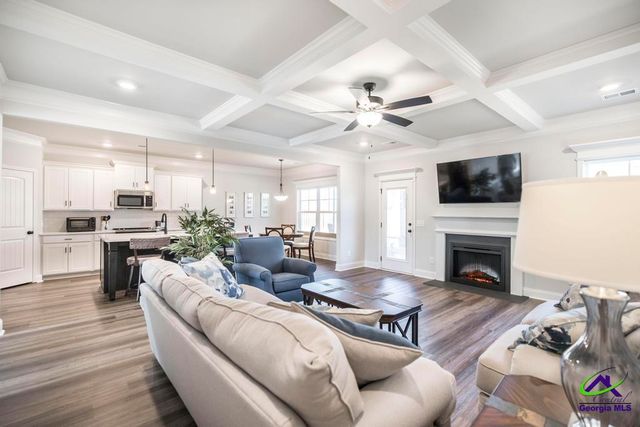 800 Harley Farms Drive, Bonaire, GA 31005