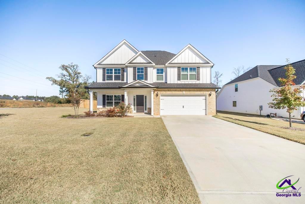 800 Harley Farms Drive, Bonaire, GA 31005