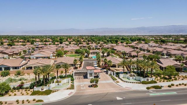 79873 Via San Mateo, La Quinta, CA 92253