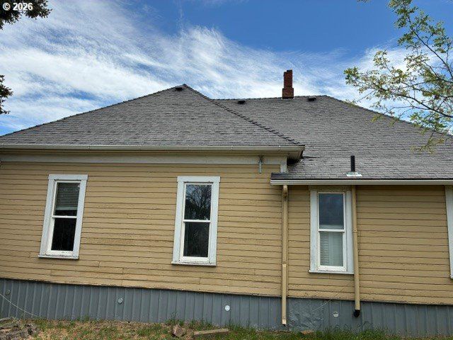 1914 Se COURT Ave, Pendleton, OR 97801