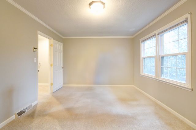 2172 Memorial Dr Apt C3, Clarksville, TN 37043