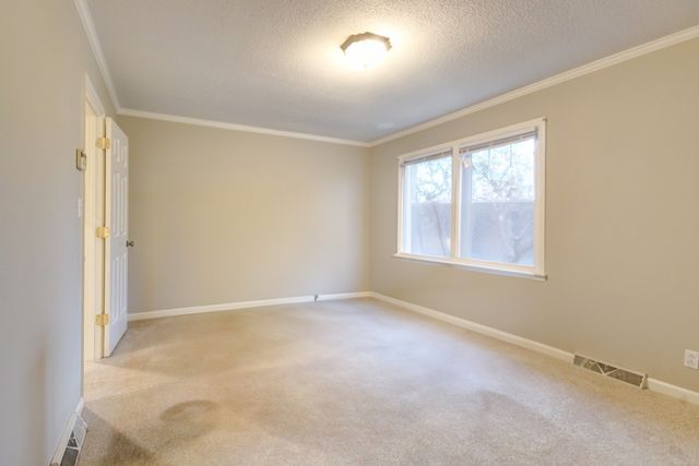 2172 Memorial Dr Apt C3, Clarksville, TN 37043