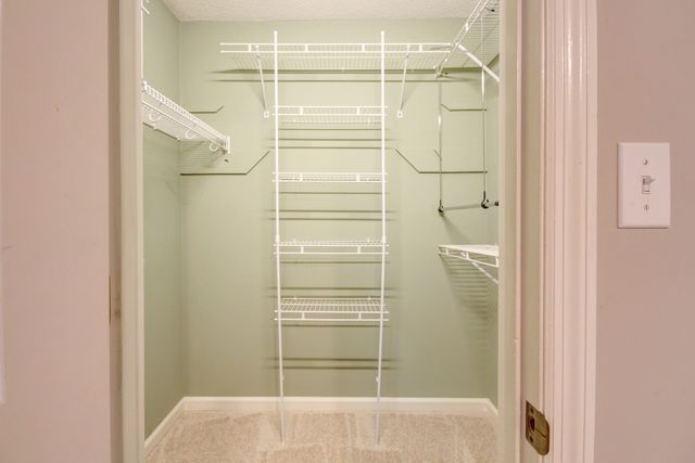 2172 Memorial Dr Apt C3, Clarksville, TN 37043