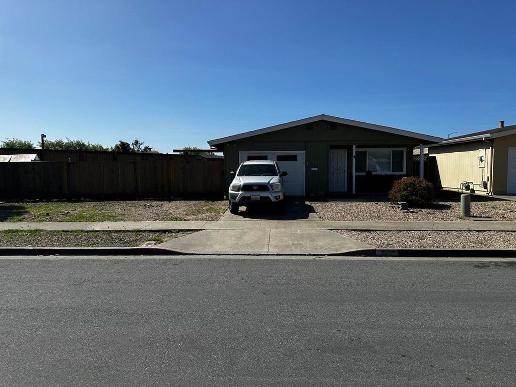 223 Hushbeck Avenue, Watsonville, CA 95076