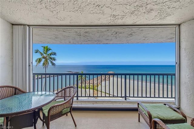 2348 Gulf Shore BLVD N 506, Naples, FL 34103