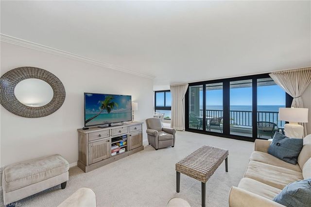 2348 Gulf Shore BLVD N 506, Naples, FL 34103