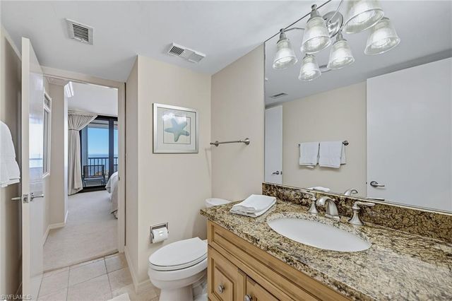 2348 Gulf Shore BLVD N 506, Naples, FL 34103
