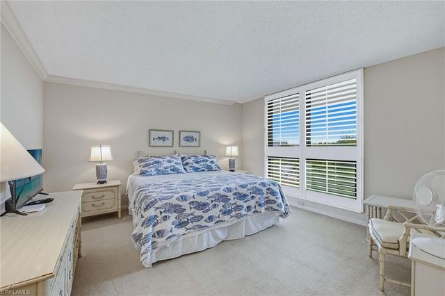 2348 Gulf Shore BLVD N 506, Naples, FL 34103