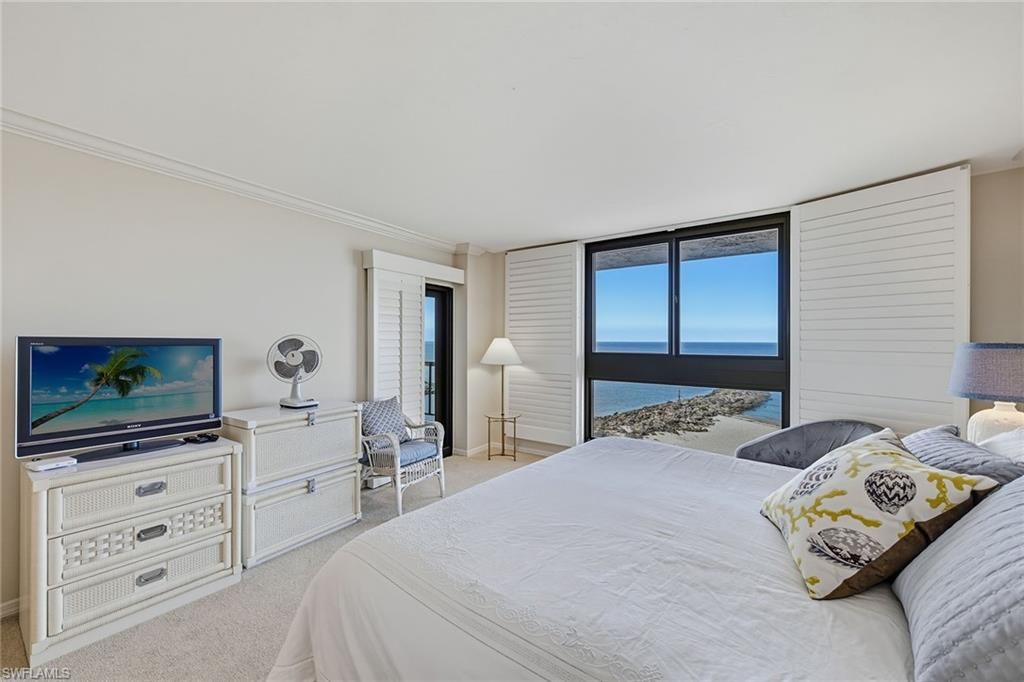 2348 Gulf Shore BLVD N 506, NAPLES, FL 34103 — photo 4