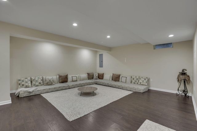 7844 Adare Court, 5, Dublin, OH 43016