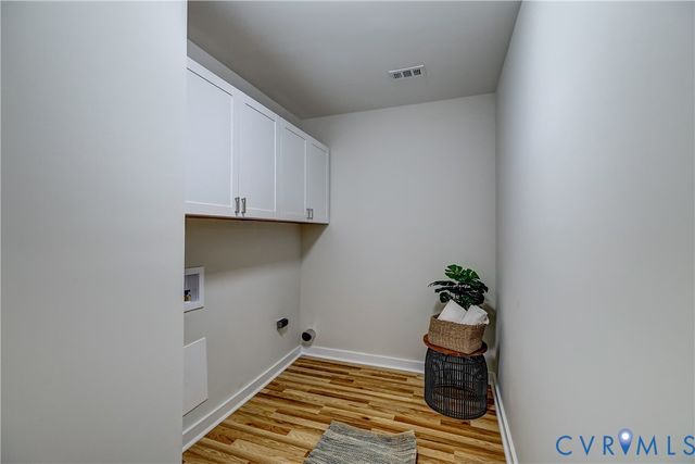 12301 Beaver Point Dr, Midlothian, VA 23112