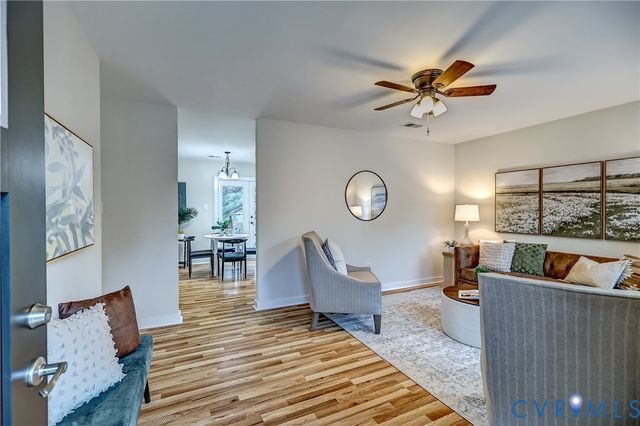 12301 Beaver Point Dr, Midlothian, VA 23112