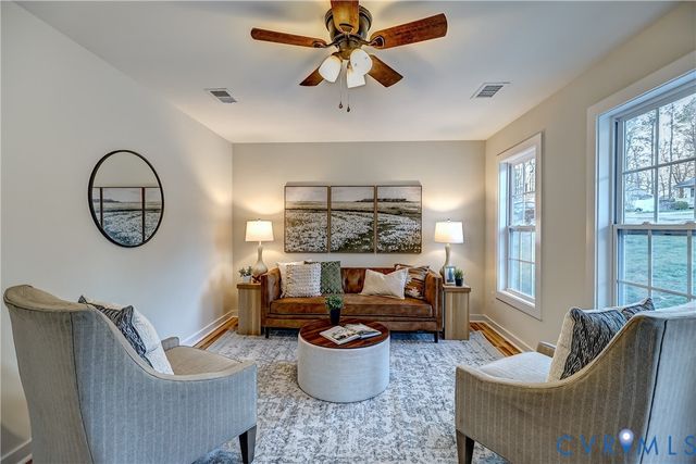 12301 Beaver Point Dr, Midlothian, VA 23112