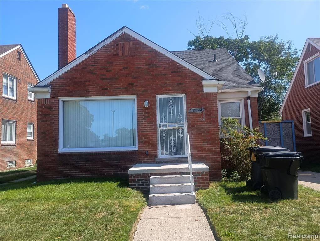 18644 Lesure Street, Detroit, MI 48235