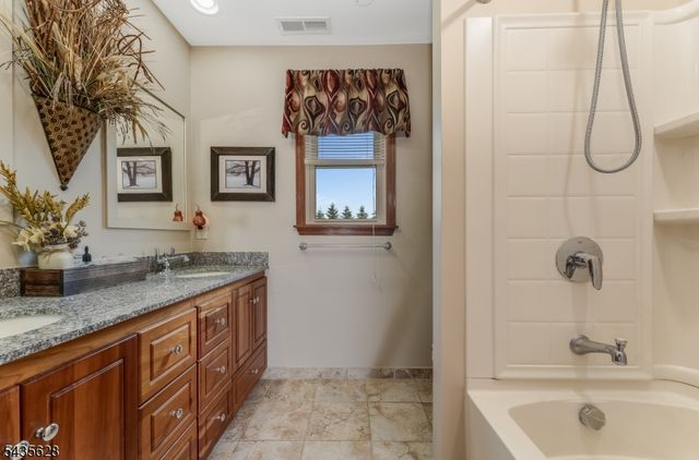 3 EWING DRIVE, Raritan Twp., NJ 08822