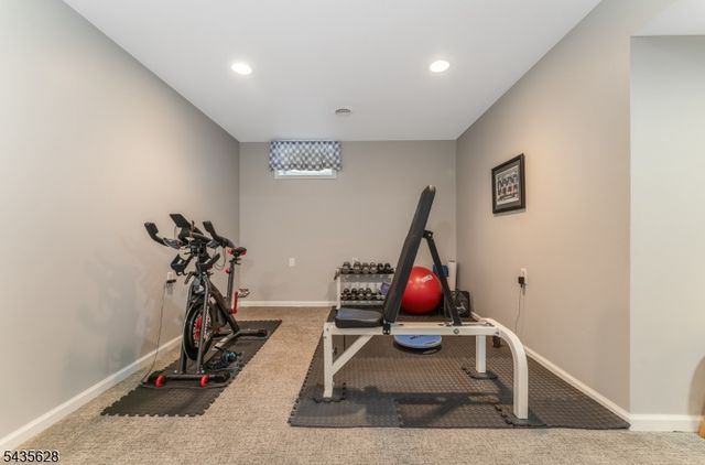 3 EWING DRIVE, Raritan Twp., NJ 08822