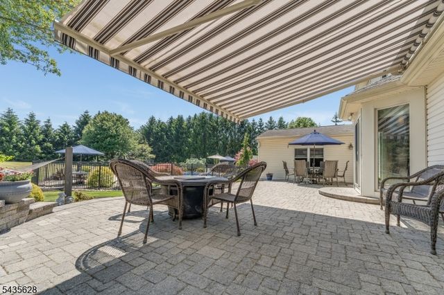 3 EWING DRIVE, Raritan Twp., NJ 08822