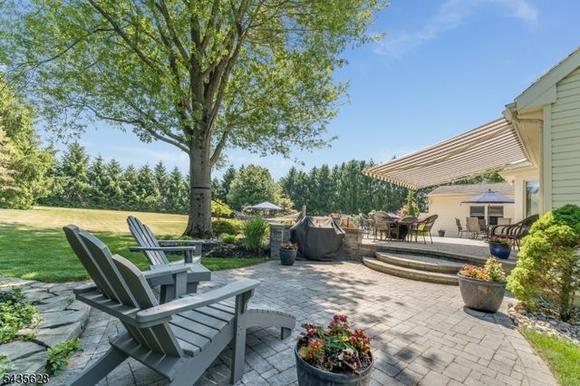 3 EWING DRIVE, Raritan Twp., NJ 08822