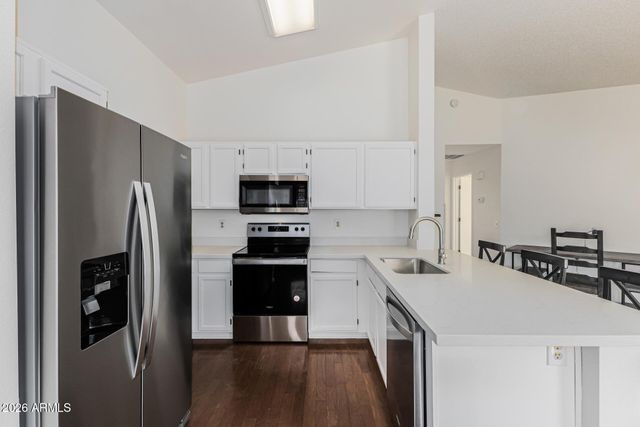 1841 E INDIAN WELLS Drive, Chandler, AZ 85249